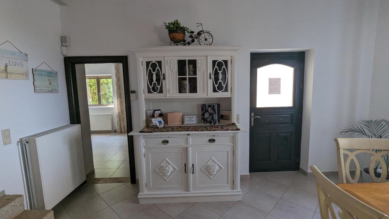 Magnificent, Authentic Private Villa And The Guest House Kardamyli Exterior photo